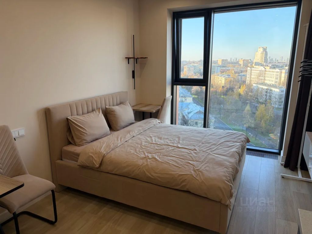 m. Akademicheskaya: Apartment, studio