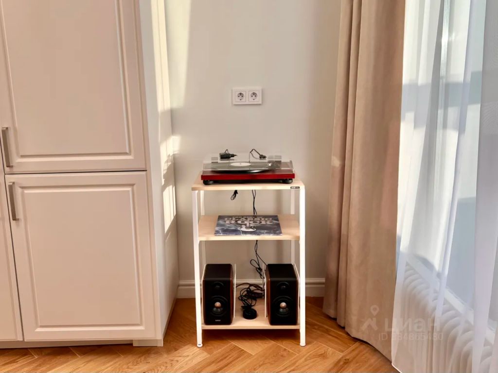 m. Kaluzhskaya: Apartment, 2-rooms