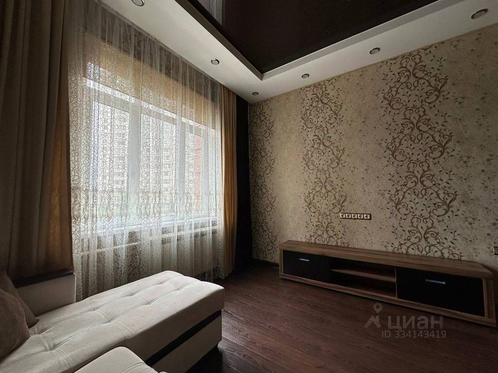 m. Fabrichnaya: Apartment, 3-rooms
