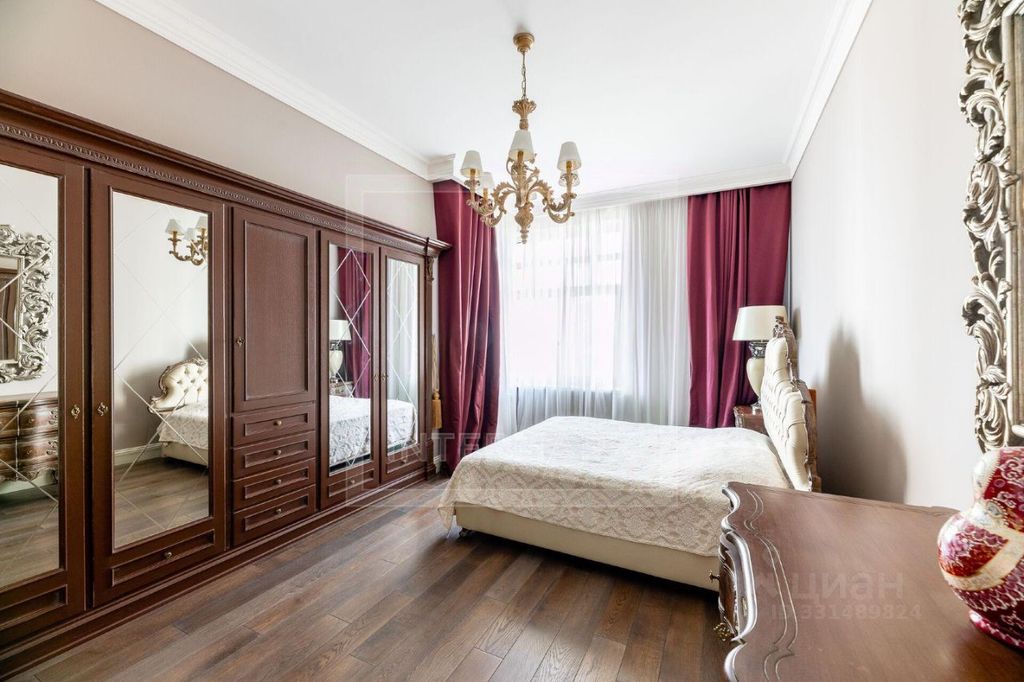 m. Smolenskaya: Apartment, 4-rooms
