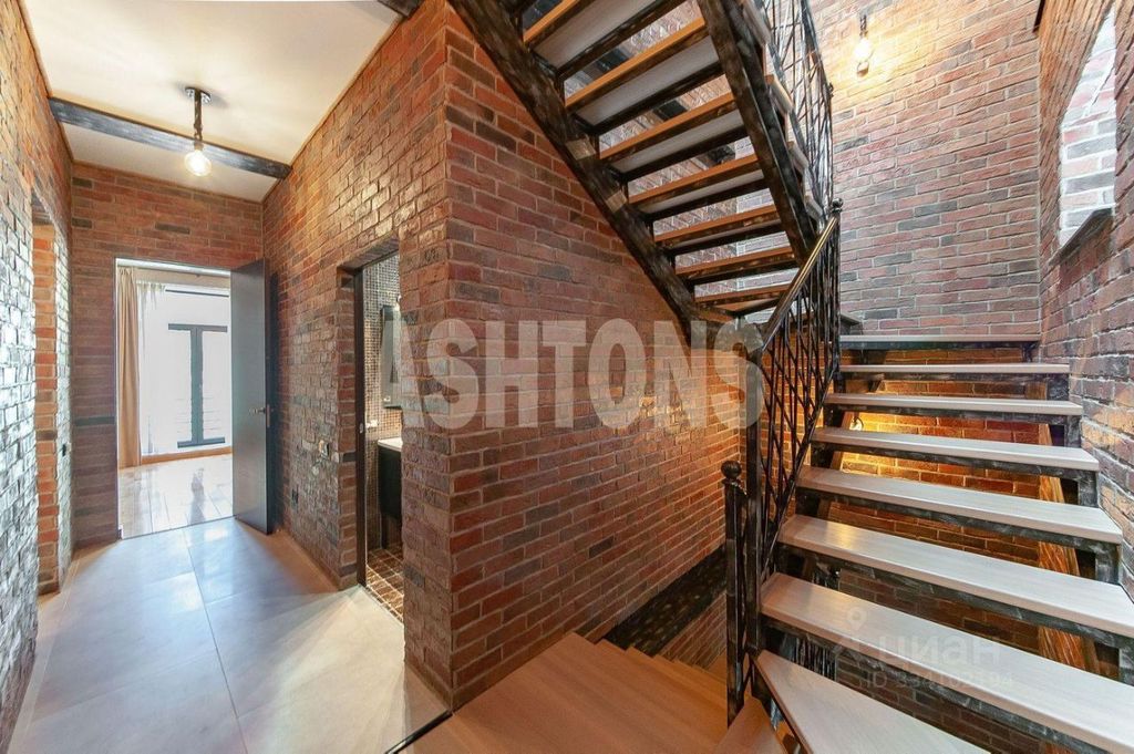 m. Aeroport: Apartment, 5-rooms