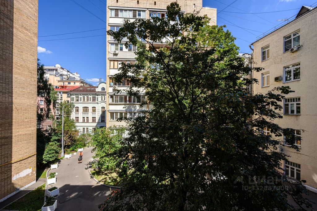 m. Chkalovskaya: Apartment, 3-rooms