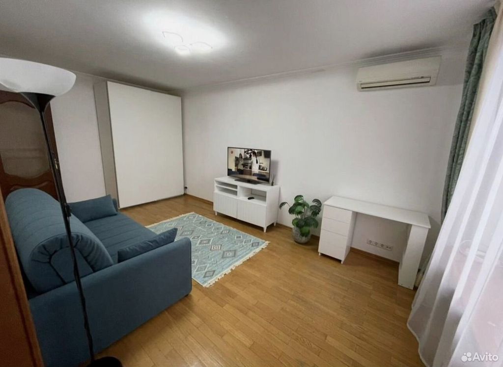 m. Mendeleevskaya: Apartment, 1-rooms