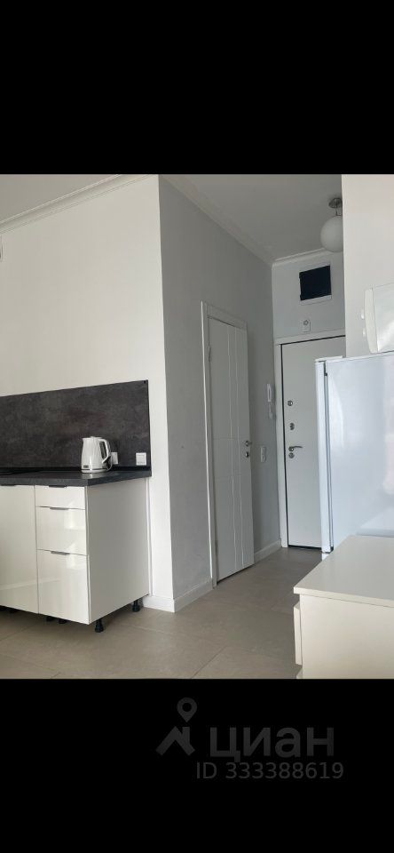 m. Strogino: Apartment, studio