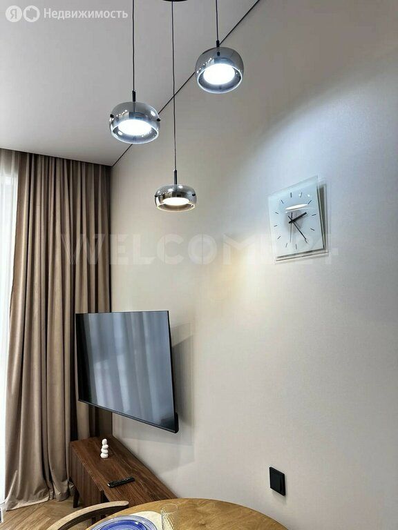 m. ZIL: Apartment, 1-rooms