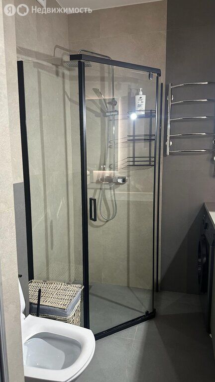m. Verkhnie Likhobory: Apartment, studio