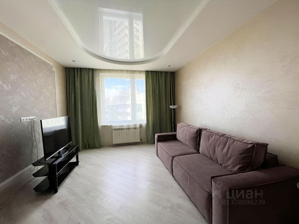 m. Krasnogorskaya: Apartment, 3-rooms