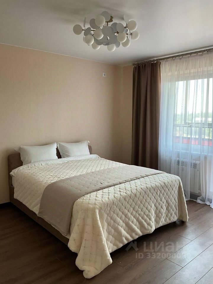m. Bulvar Dmitriya Donskogo: Apartment, 2-rooms