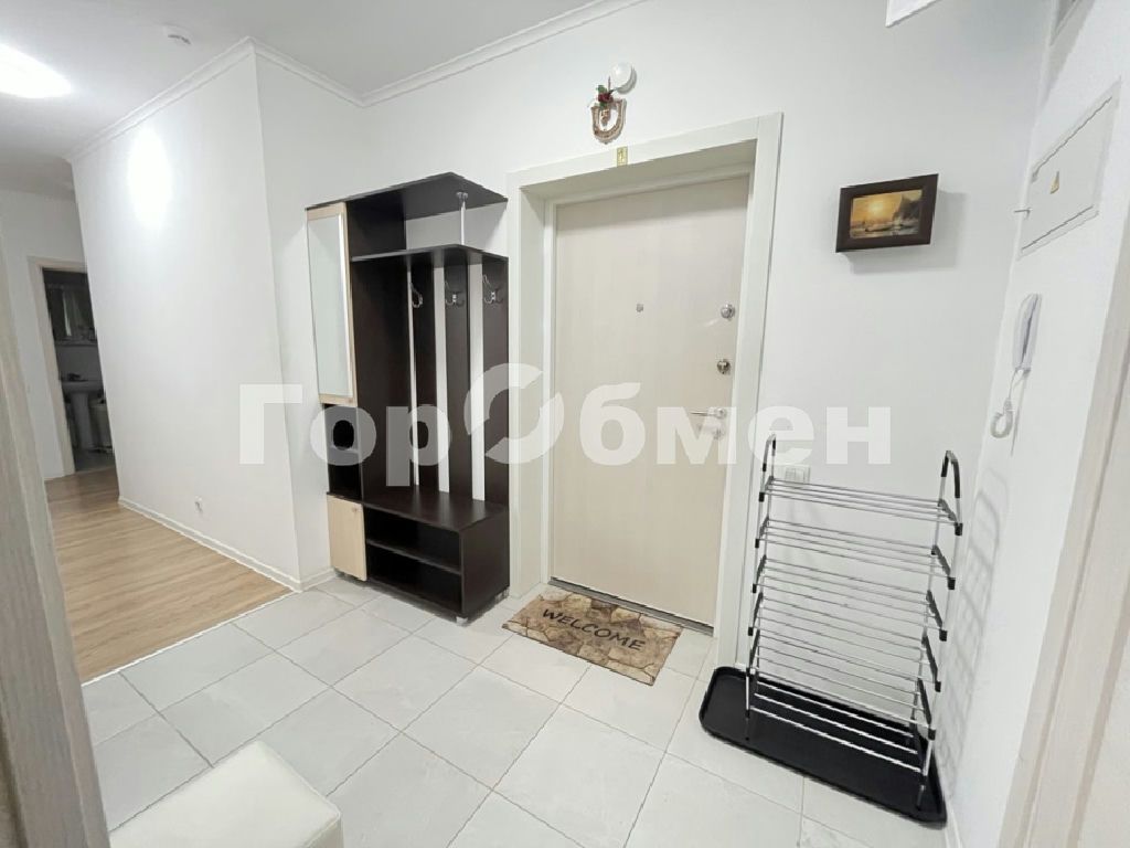 m. Narodnoe Opolchenie: Apartment, 3-rooms