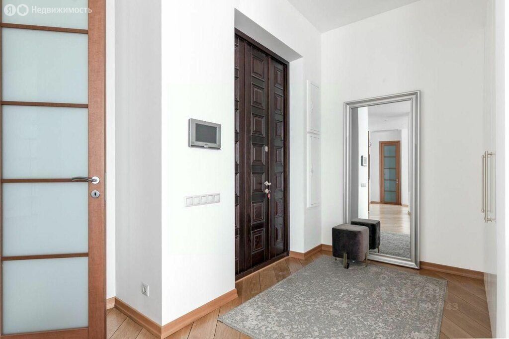m. Okhotny ryad: Apartment, 3-rooms