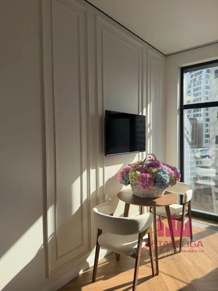 m. Zorge: Apartment, studio