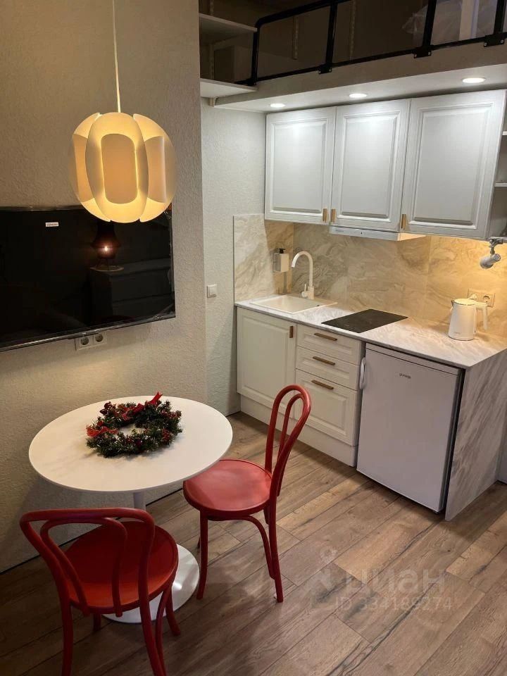 m. Kurskaya: Apartment, studio