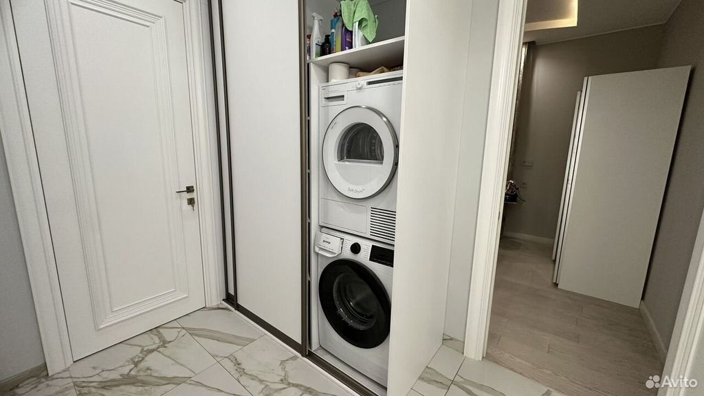 m. Aminyevskaya: Apartment, 3-rooms