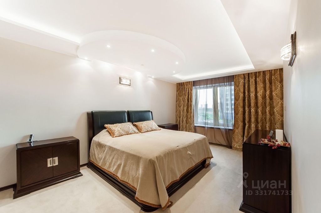 m. Minskaya: Apartment, 3-rooms