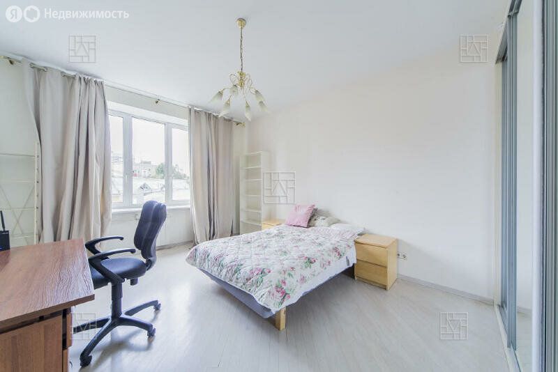 m. Arbatskaya: Apartment, 4-rooms