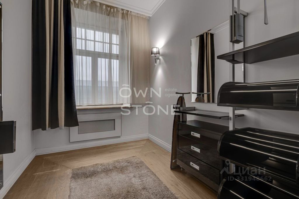 m. Park kultury: Apartment, 5-rooms