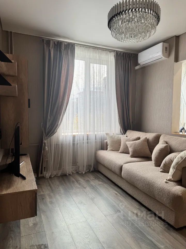 m. Oktyabrskoe pole: Apartment, 1-rooms