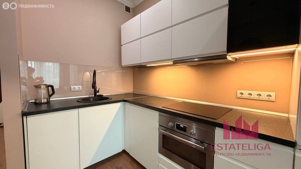 m. Shelepikha: Apartment, studio