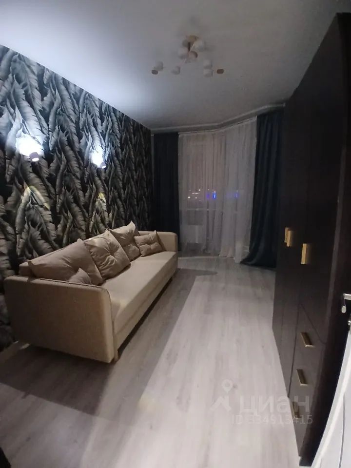 m. Myakinino: Apartment, 2-rooms