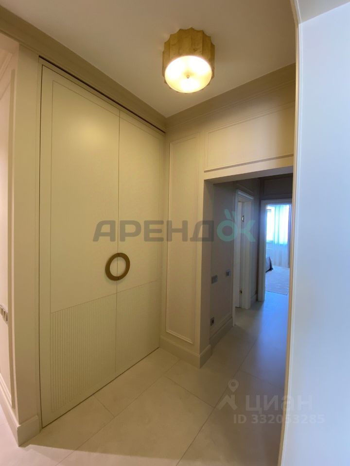 m. Michurinsky prospekt: Apartment, 3-rooms