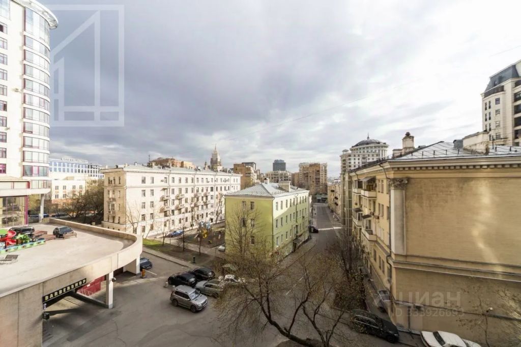 m. Smolenskaya: Apartment, 4-rooms