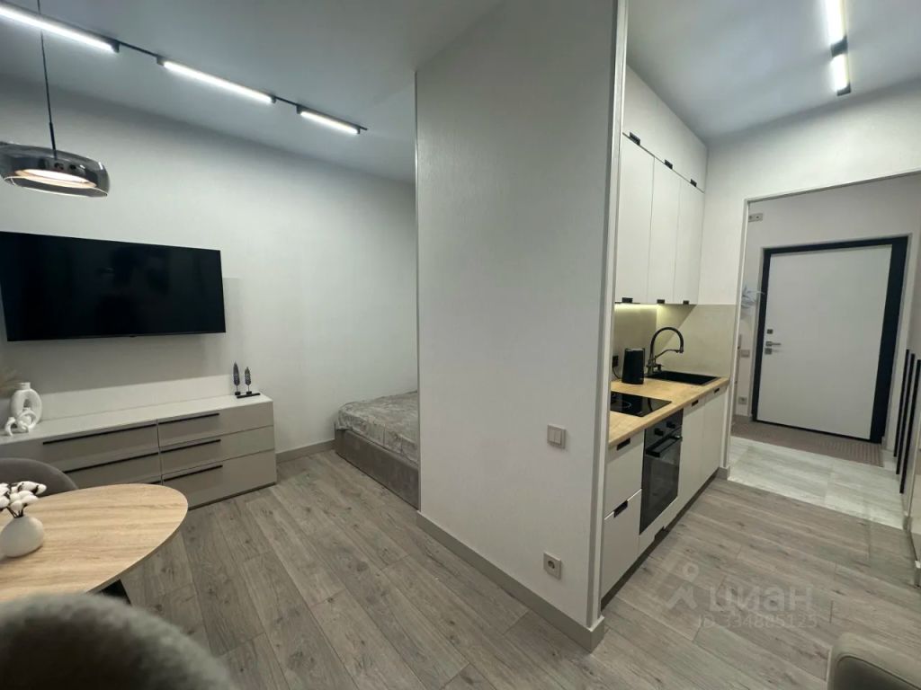 m. Serp i Molot: Apartment, studio