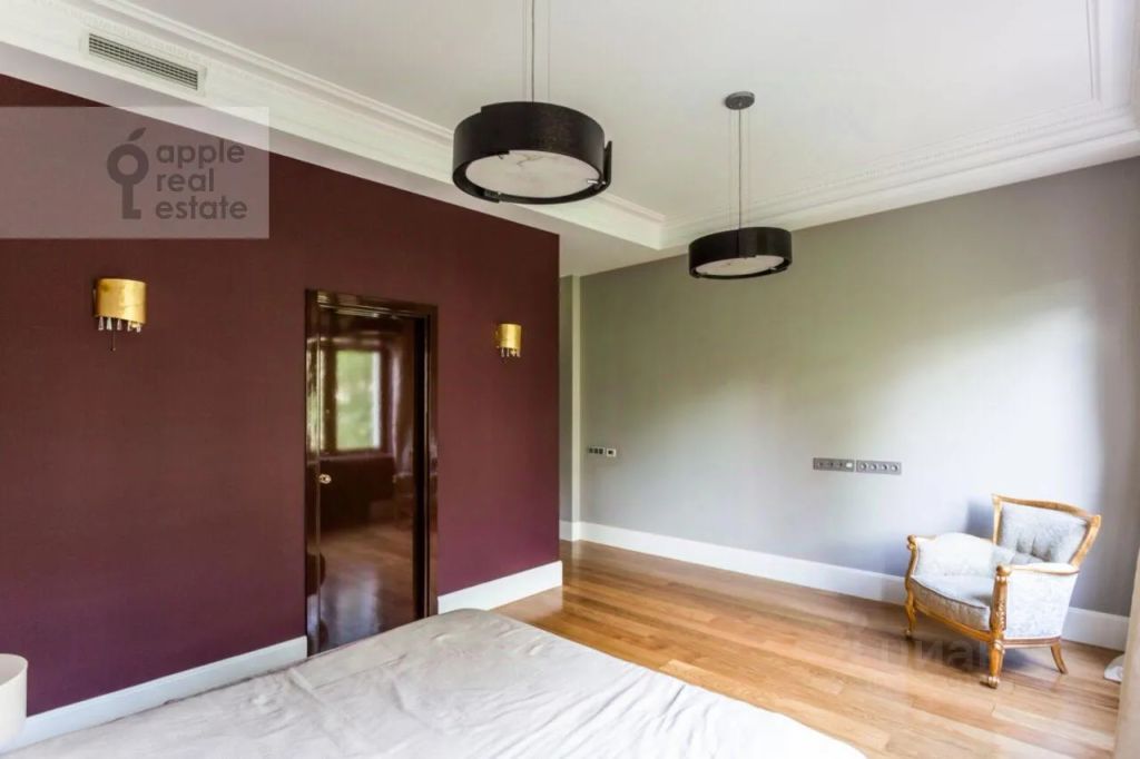 m. Tverskaya: Apartment, 4-rooms
