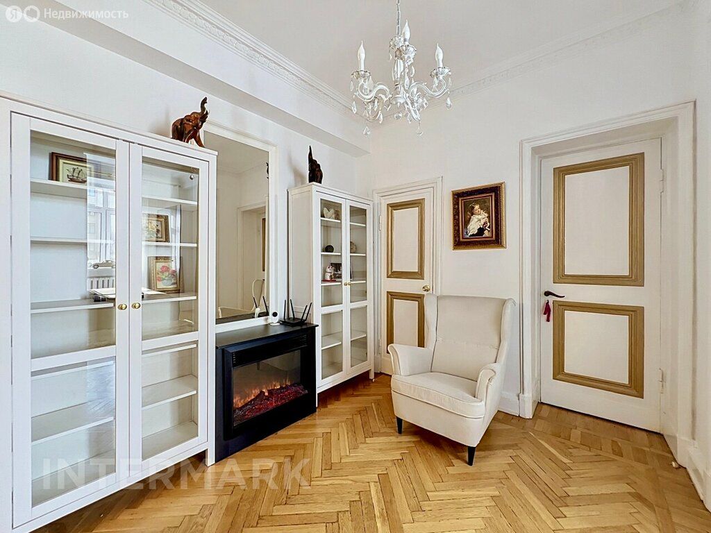 m. Barrikadnaya: Apartment, 2-rooms