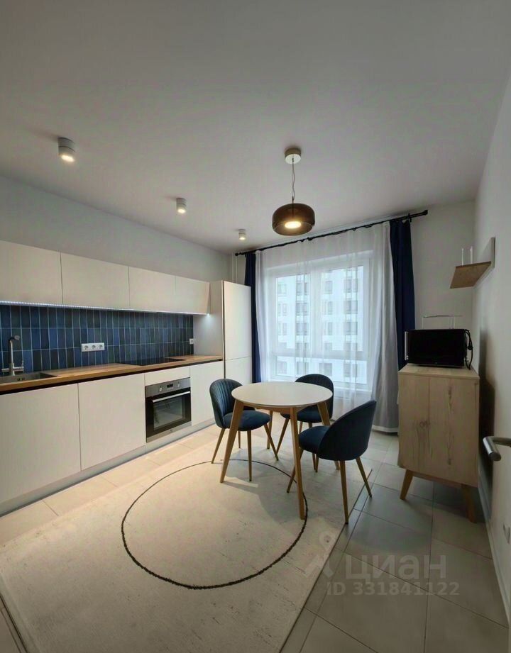 m. Aminyevskaya: Apartment, 2-rooms