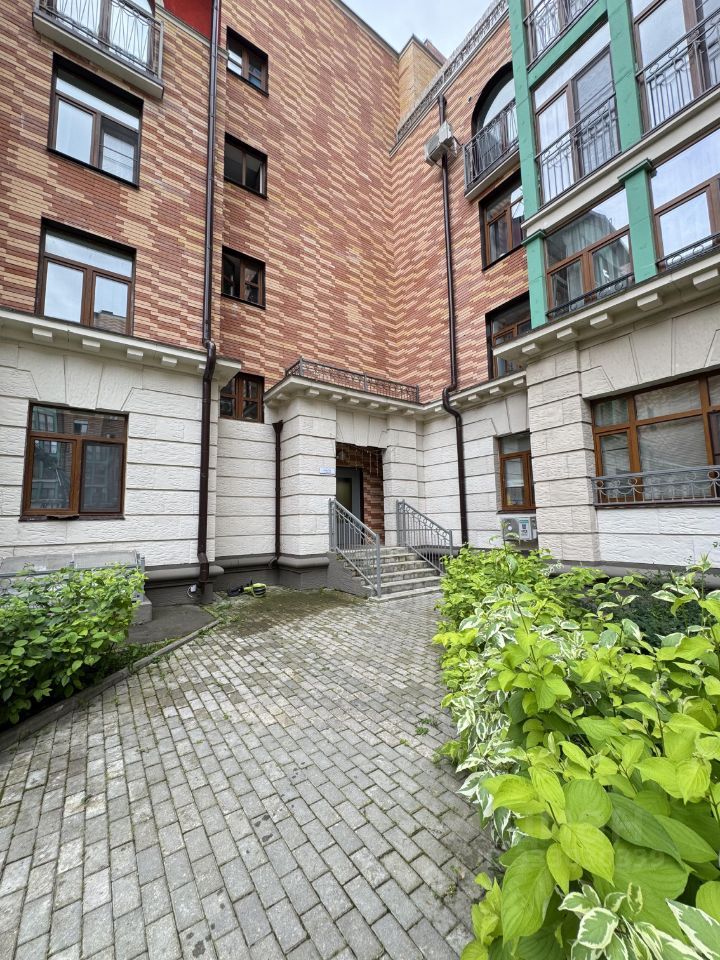 m. Opalikha: Apartment, studio