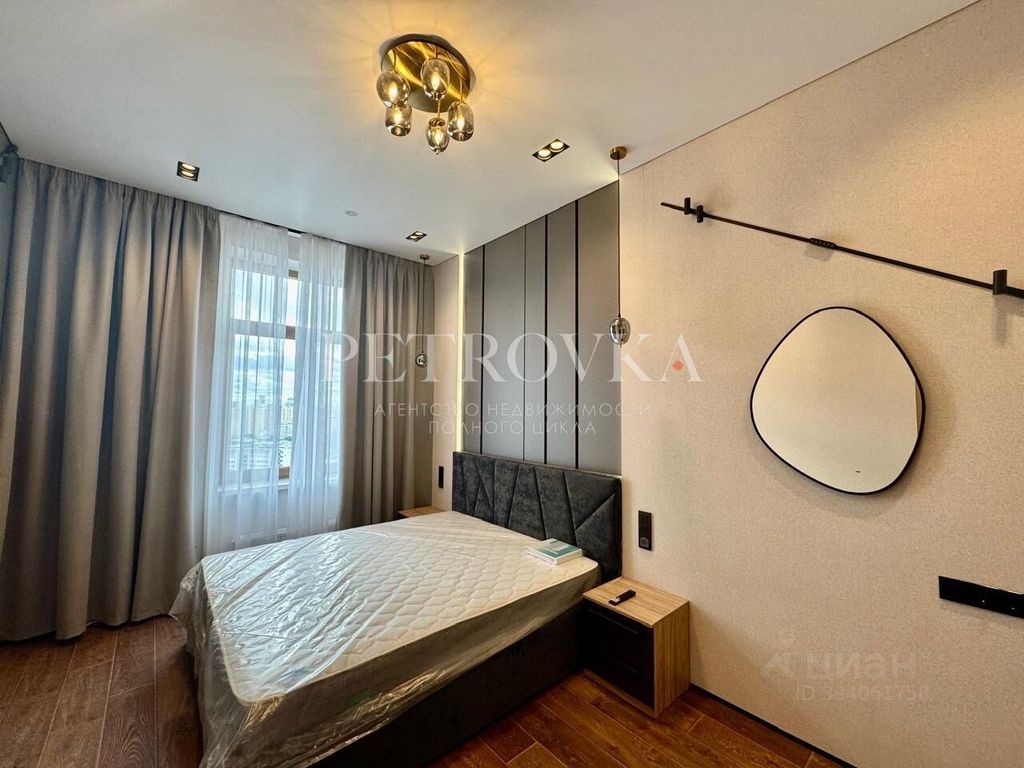 m. Oktyabrskoe pole: Apartment, 2-rooms