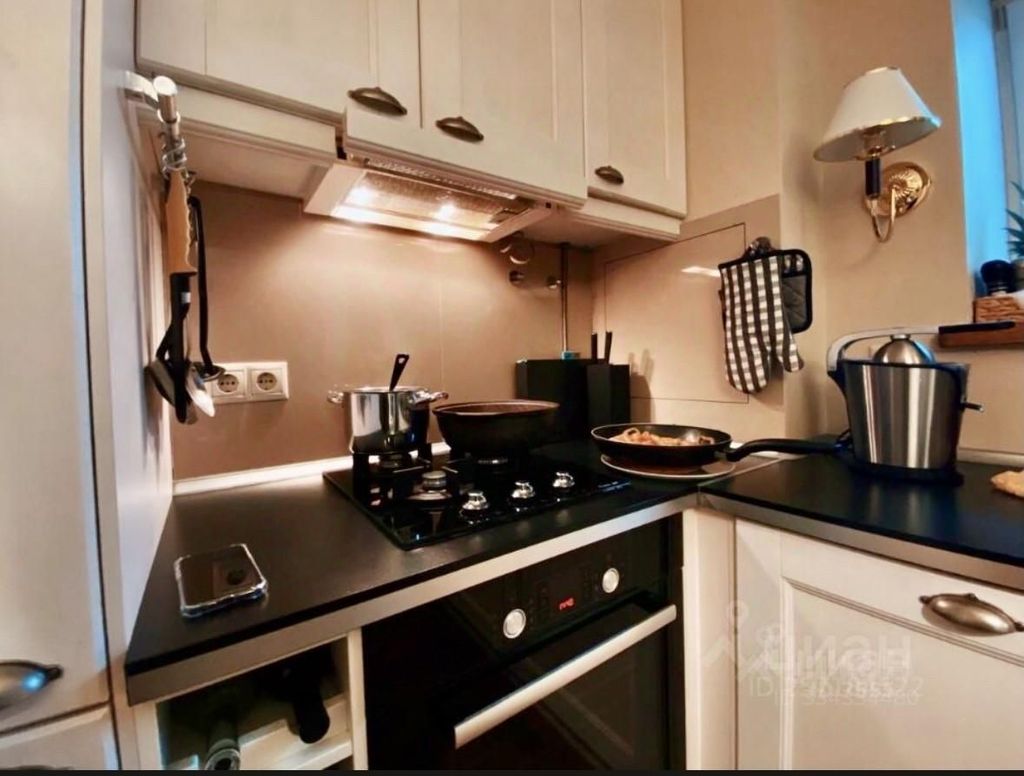 m. Tverskaya: Apartment, 2-rooms