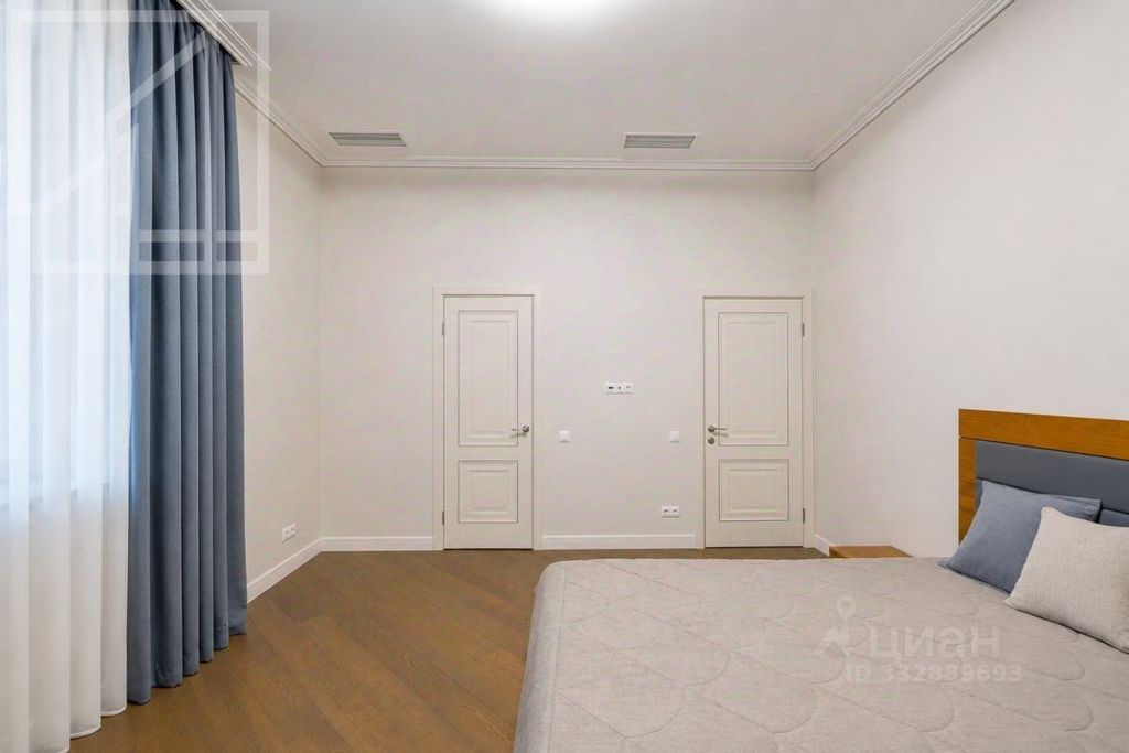 m. Novokuznetskaya: Apartment, 4-rooms