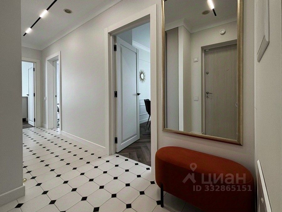 m. Ulitsa 1905 goda: Apartment, 2-rooms