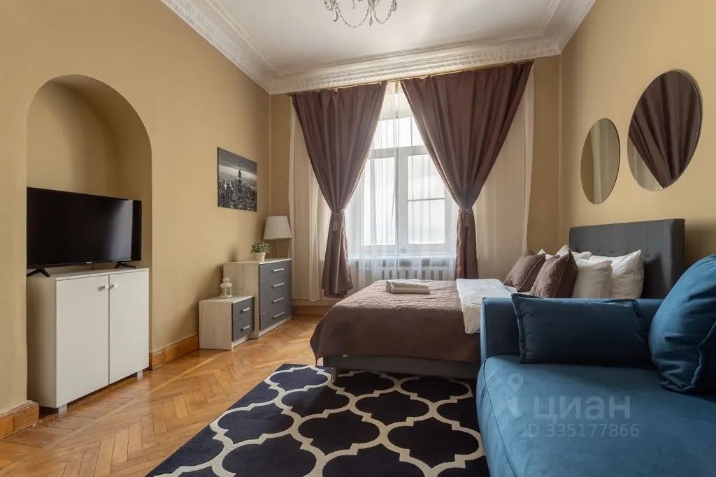 m. Barrikadnaya: Apartment, 2-rooms
