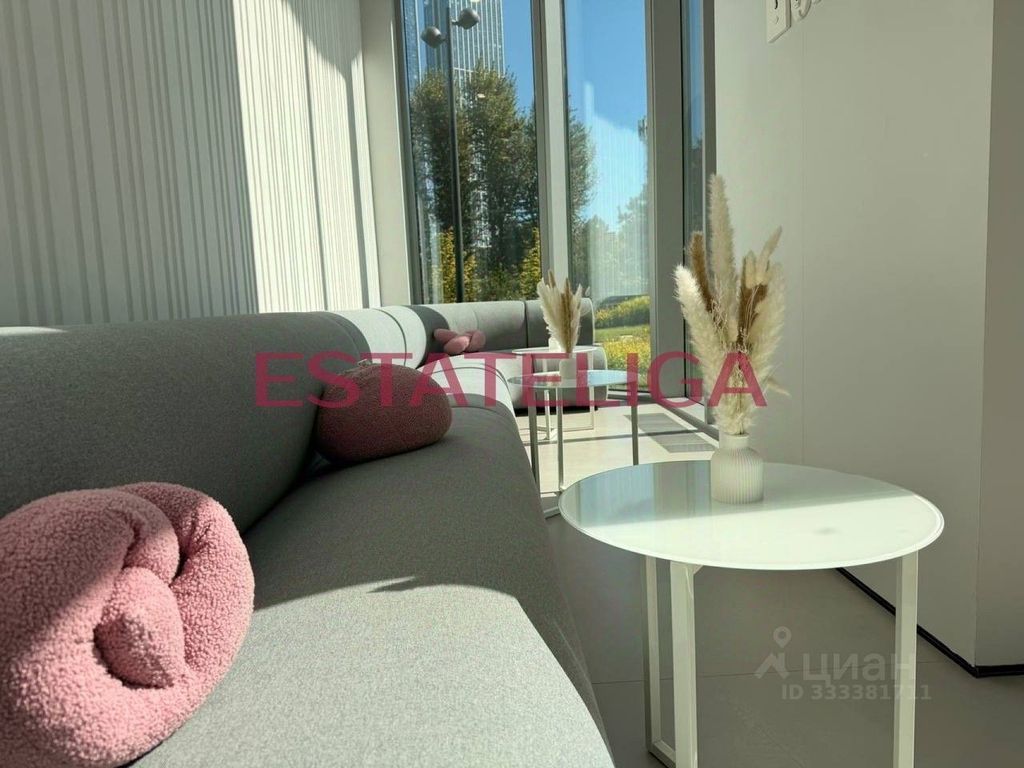 m. Michurinsky prospekt: Apartment, 3-rooms