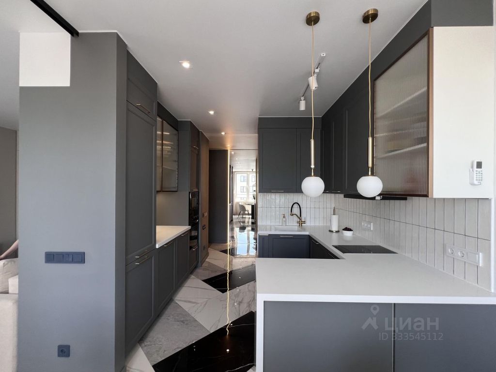 m. Salaryevo: Apartment, 2-rooms