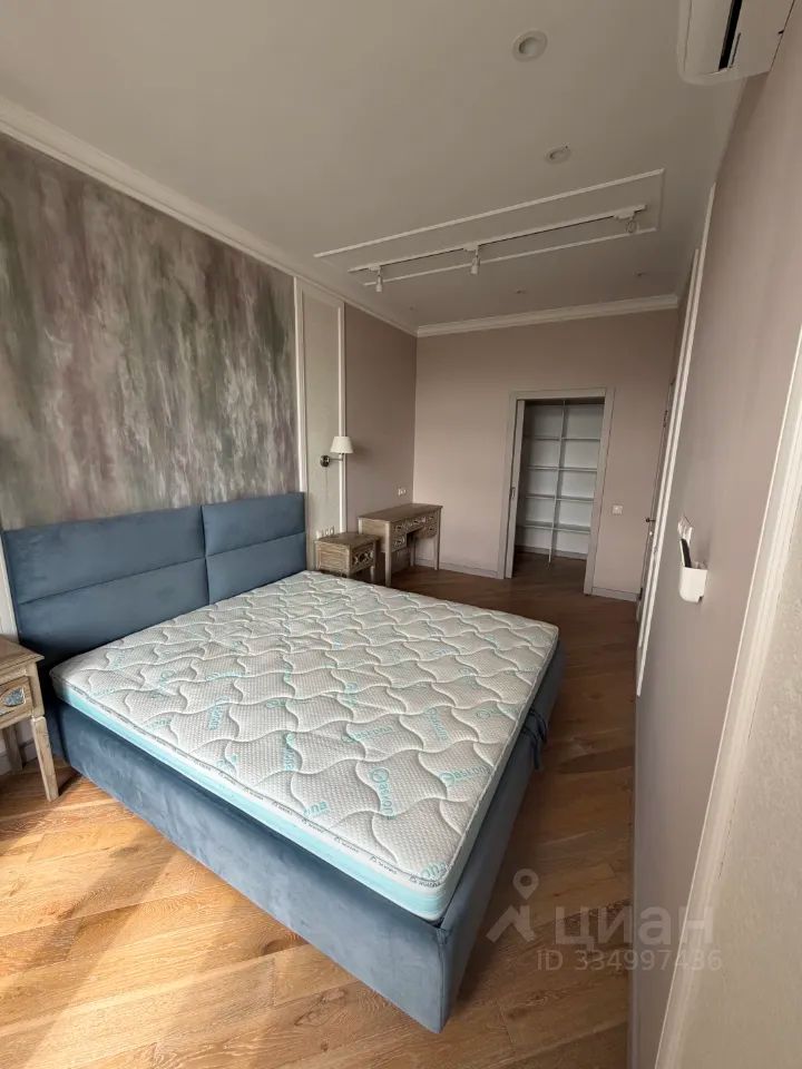 m. Krasnye vorota: Apartment, 2-rooms