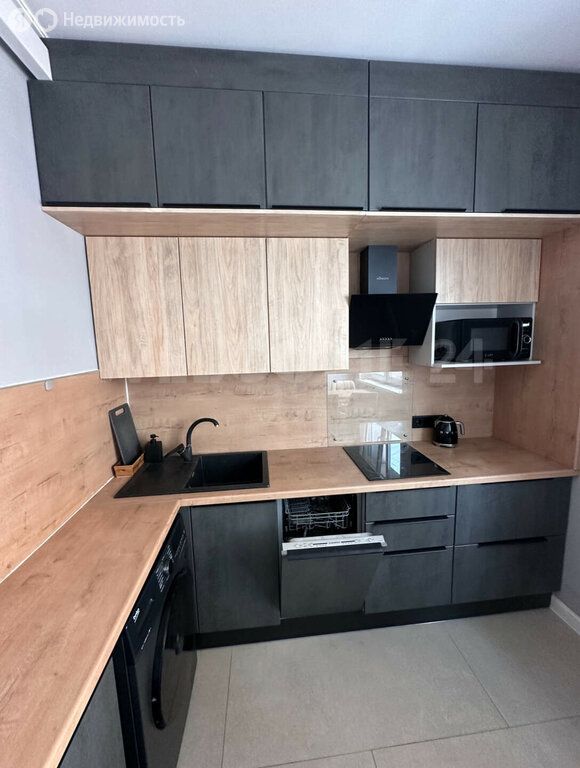 m. Strogino: Apartment, 2-rooms