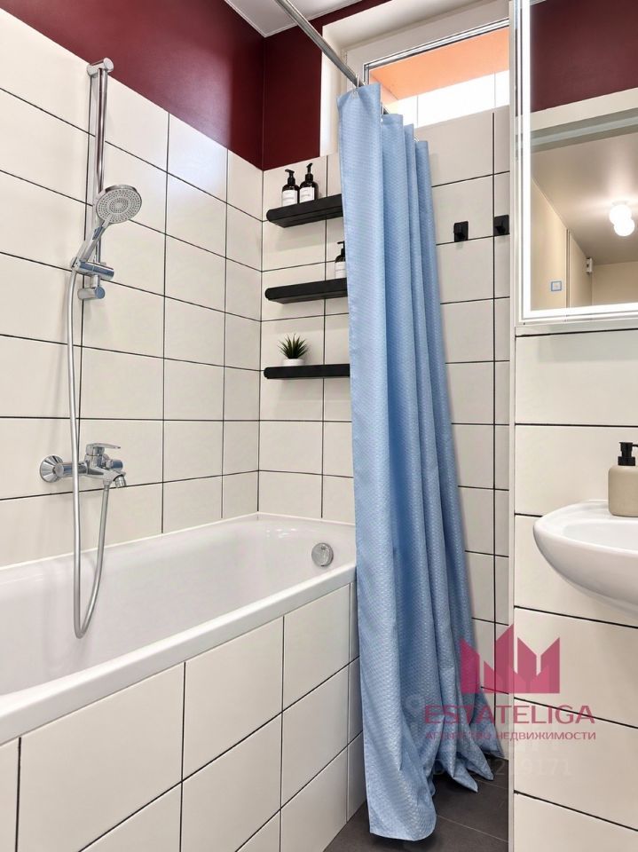 m. Ulitsa 1905 goda: Apartment, 2-rooms