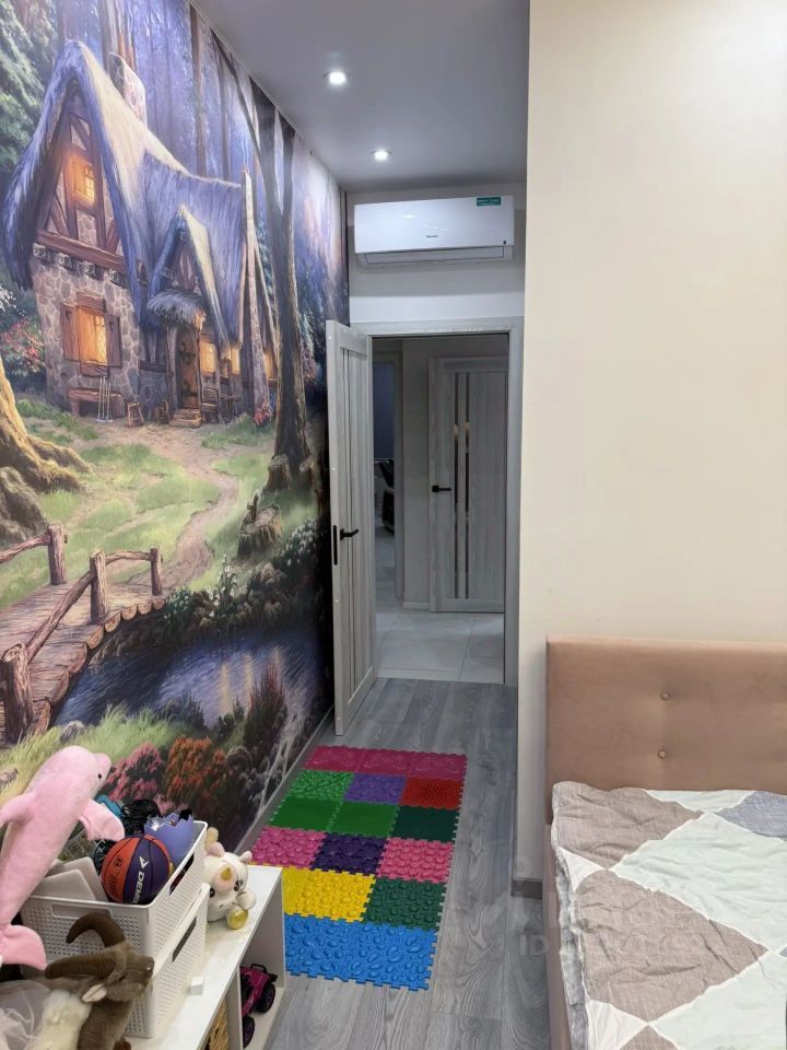m. Salaryevo: Apartment, 2-rooms