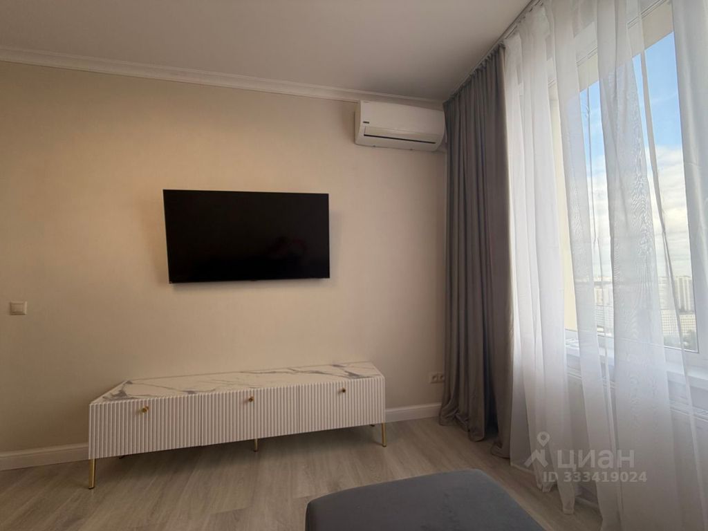 m. Strogino: Apartment, 1-rooms