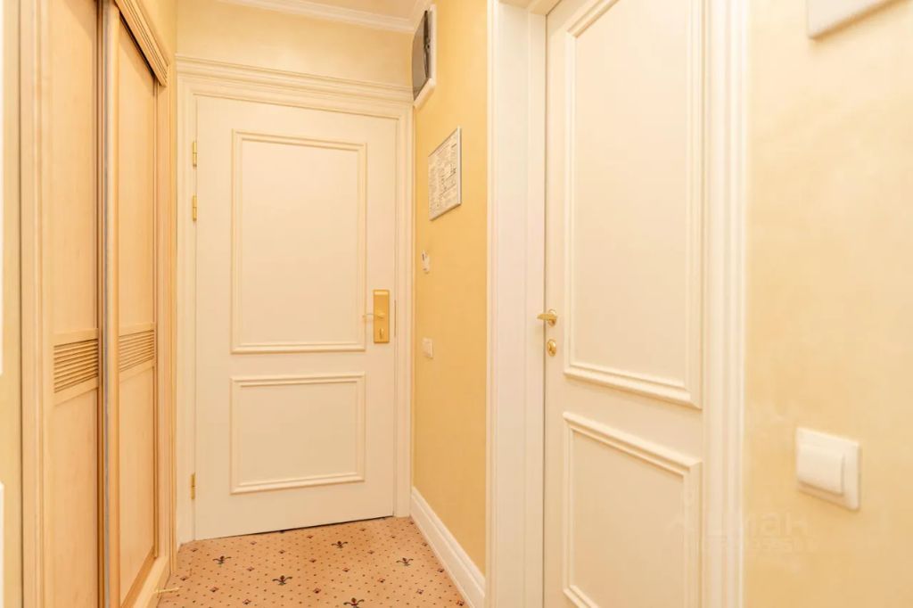 m. Taganskaya: Apartment, studio