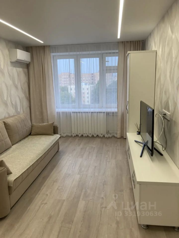 m. Shabolovskaya: Apartment, 2-rooms