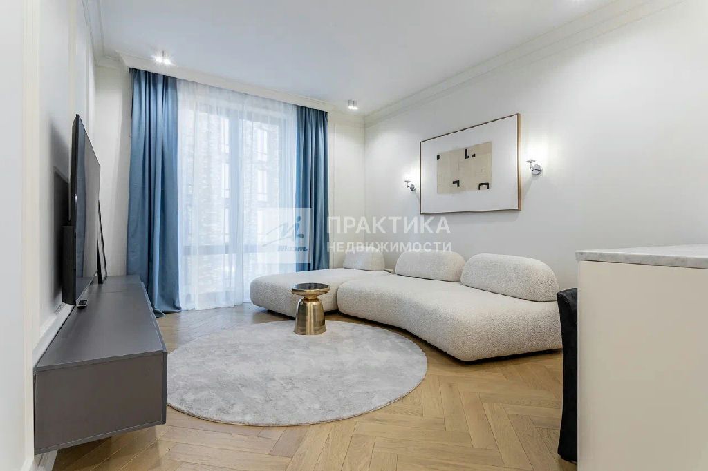m. Ulitsa 1905 goda: Apartment, 3-rooms