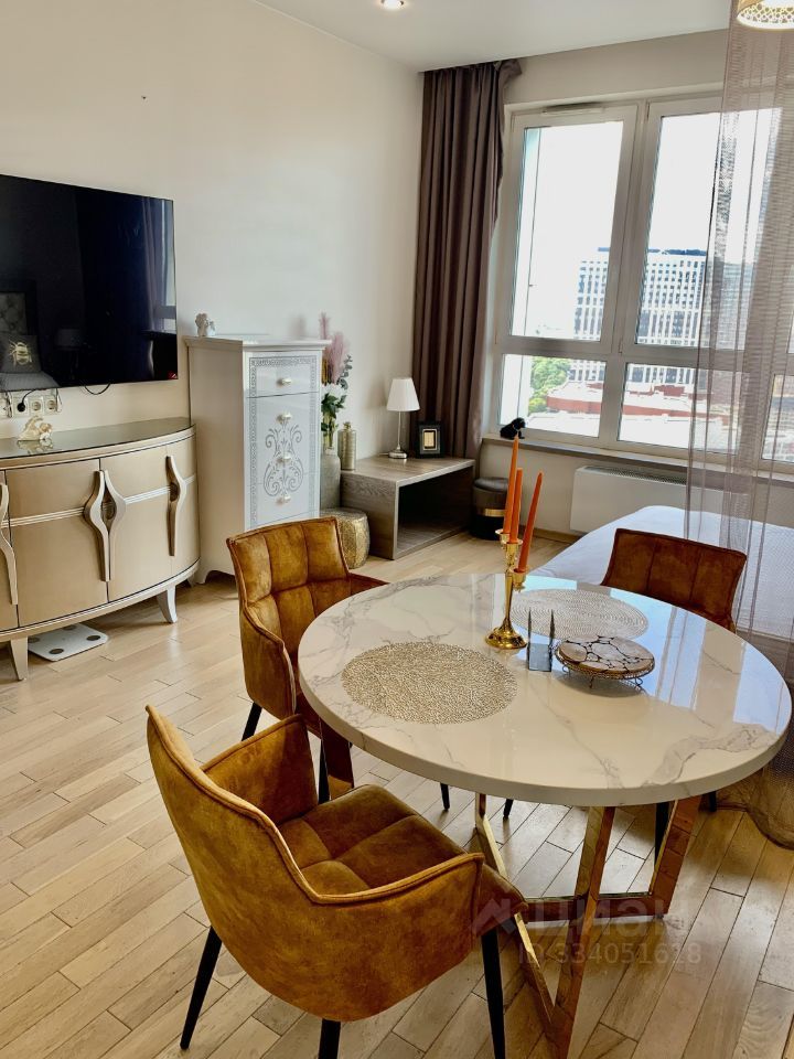 m. Shelepikha: Apartment, studio