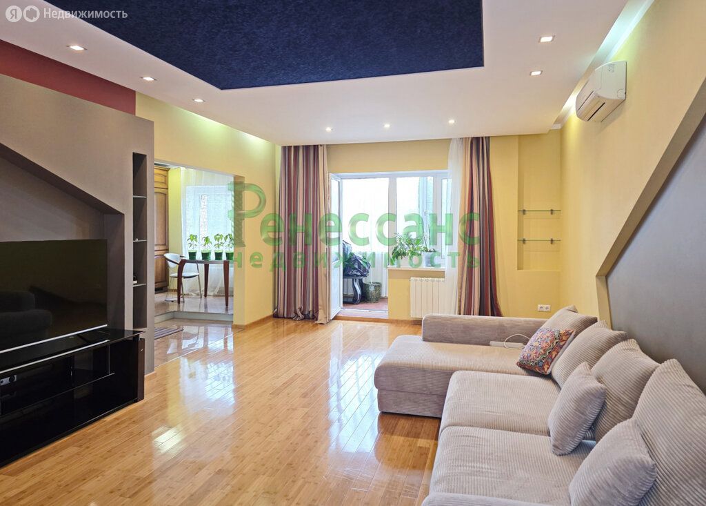 m. Khimki: Apartment, 2-rooms