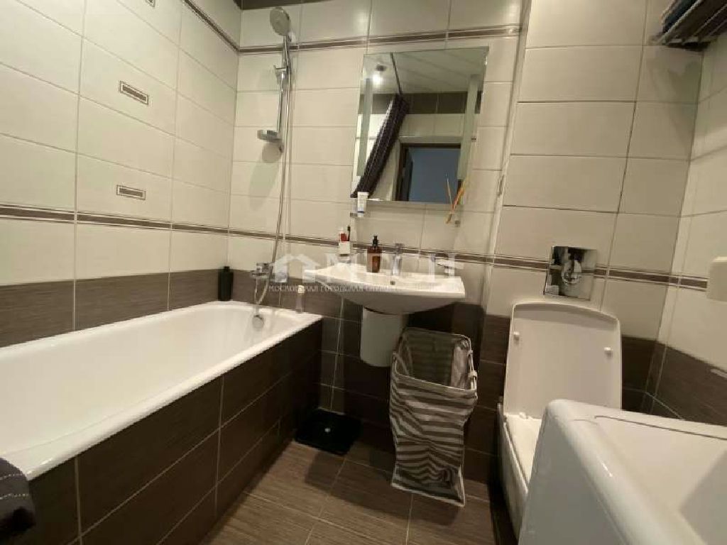 m. Aeroport: Apartment, 2-rooms