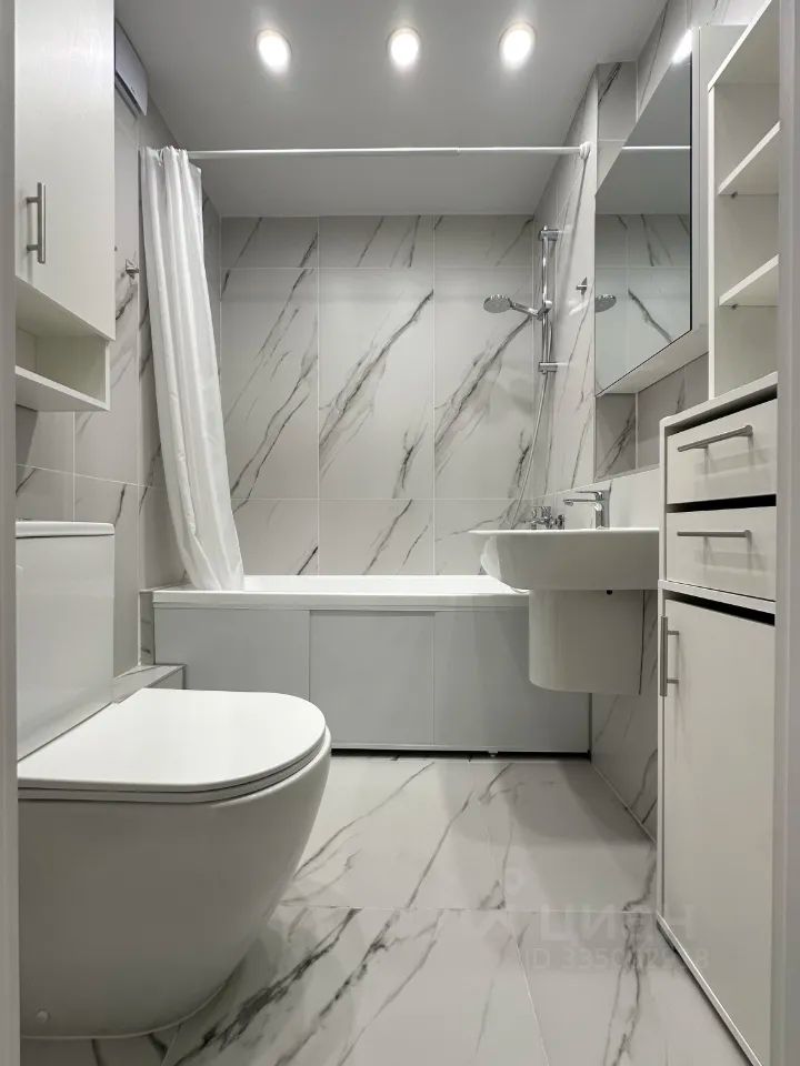 m. Strogino: Apartment, 3-rooms