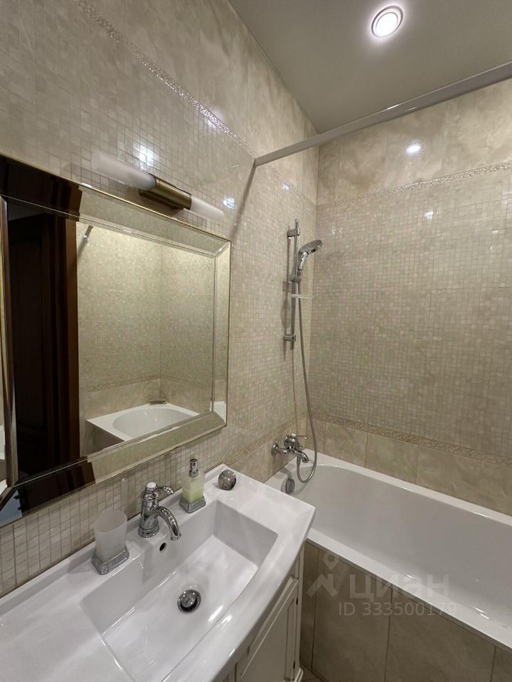 m. Strogino: Apartment, 2-rooms